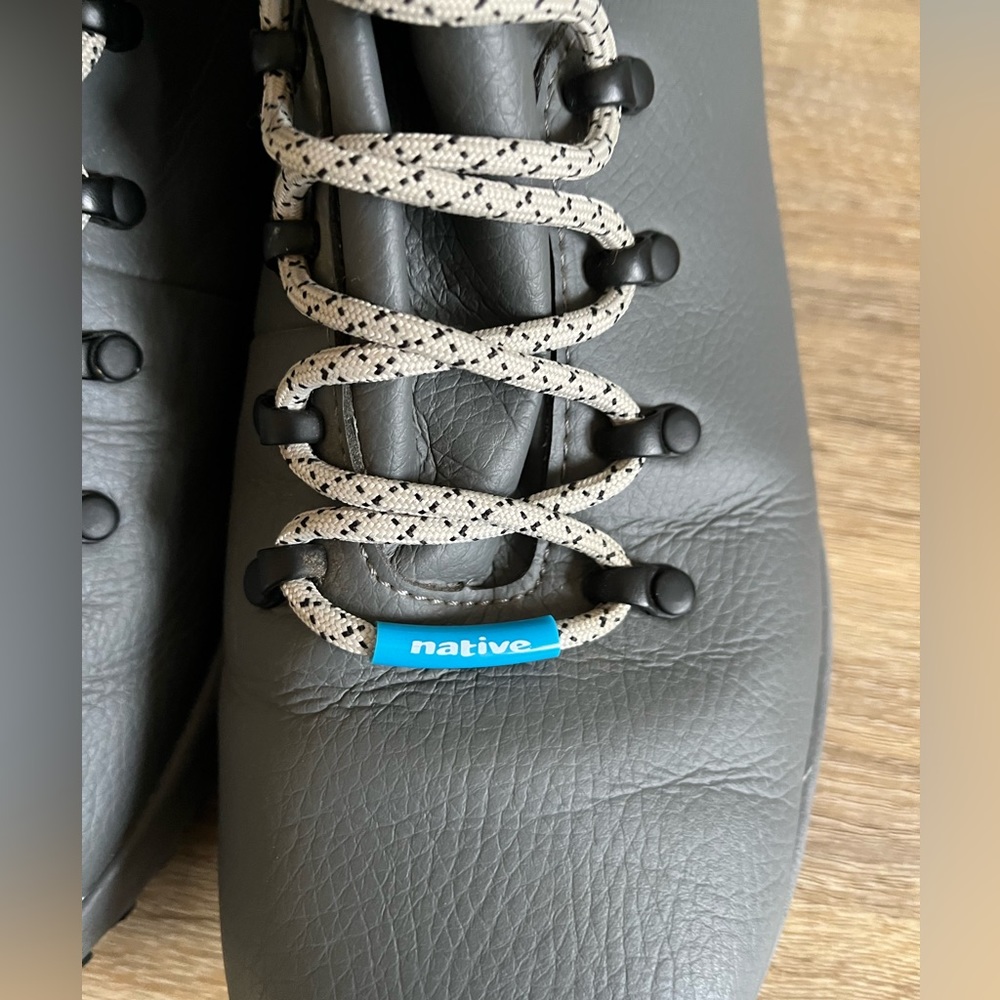 Native AP Apex Hiking Boots - 9 - Picture 5 of 7